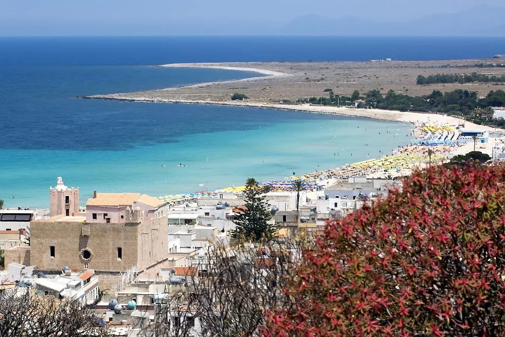 Alba Marina B&B Castelluzzo Bed & Breakfast